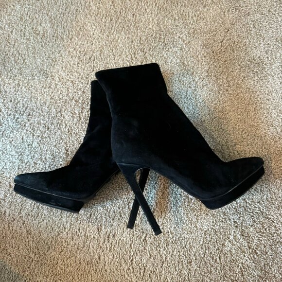 Jeffrey Campbell Pointed Toe High Heel Black Suede Ankle Booties - Picture 2 of 15